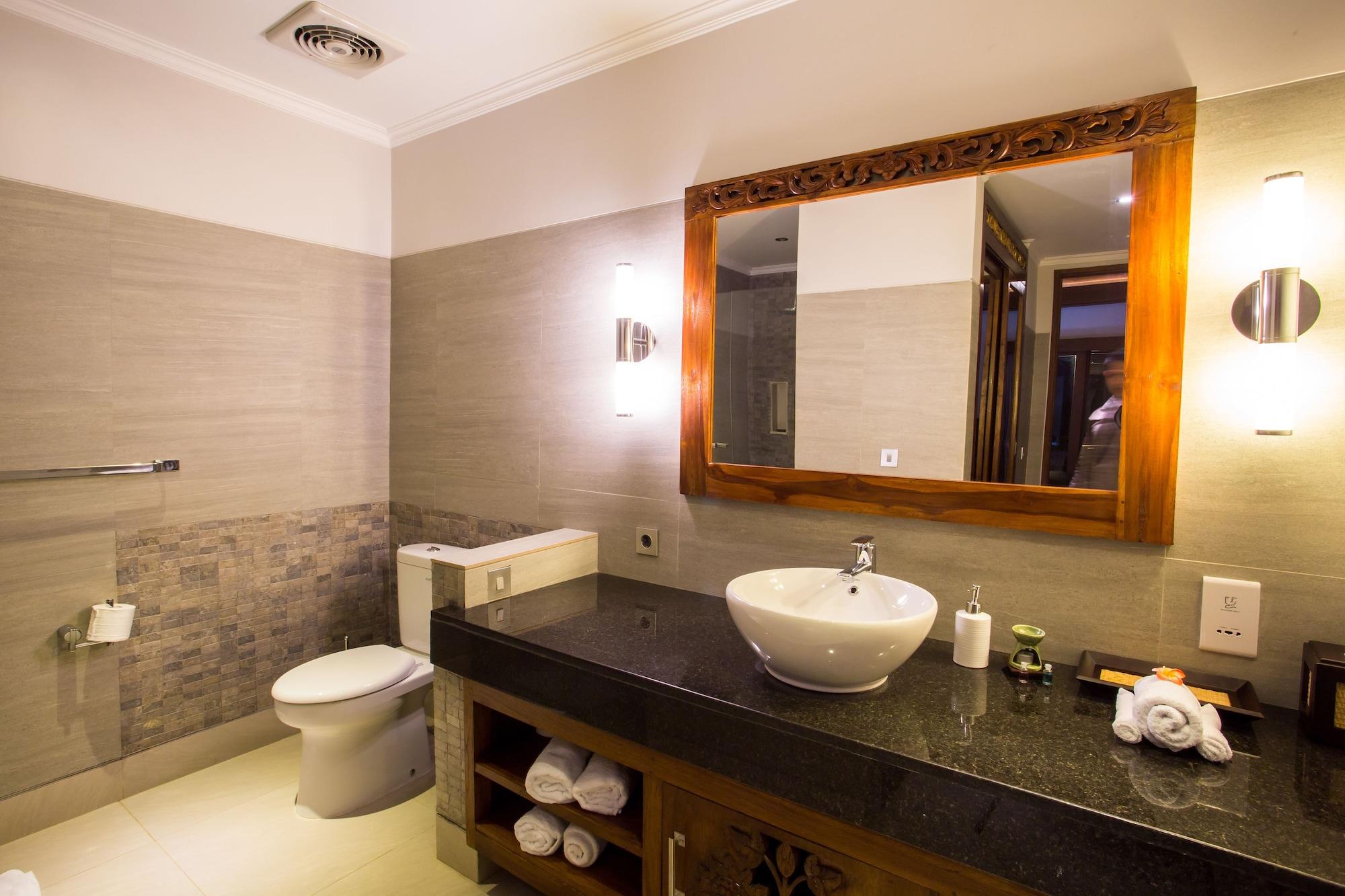 Villa Dk - Bali Nusa Dua  Exterior photo