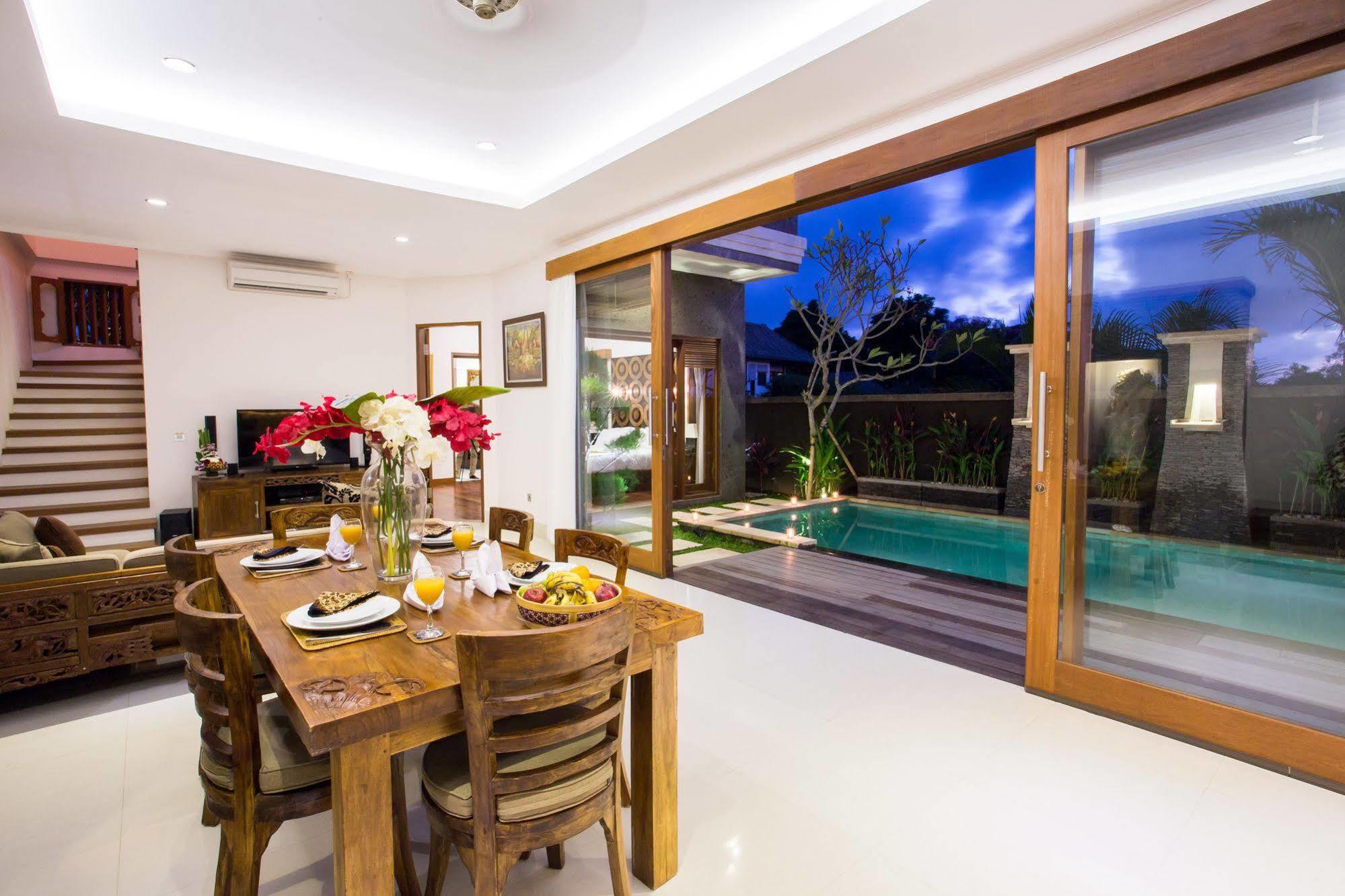Villa Dk - Bali Nusa Dua  Exterior photo