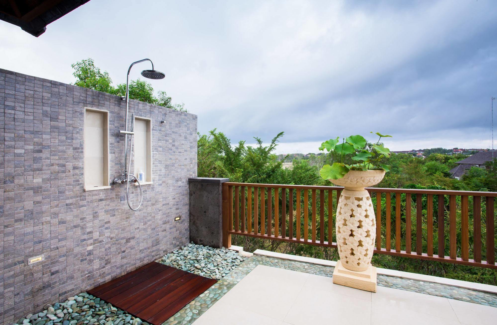 Villa Dk - Bali Nusa Dua  Exterior photo